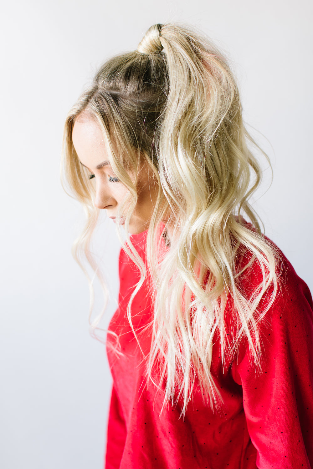 TWO MIN TUESDAY: Clip In High Ponytail