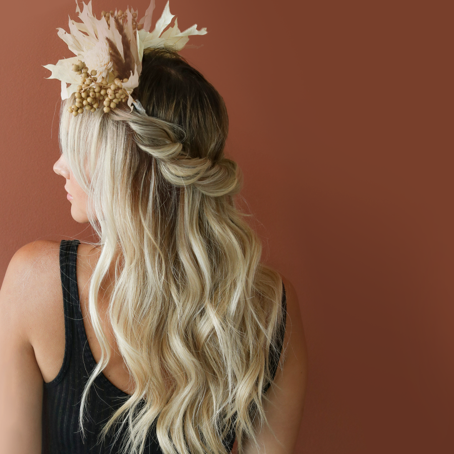 Two Minute Tuesday: Bridal Headpiece